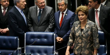Brasília - A presidenta afastada Dilma Rousseff faz sua defesa diante dos senadores durante sessão de julgamento do impeachment. ( Marcelo Camargo/Agência Brasil)