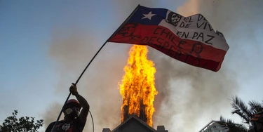 Chile abre caminho para abandonar Constituição da época da ditadura