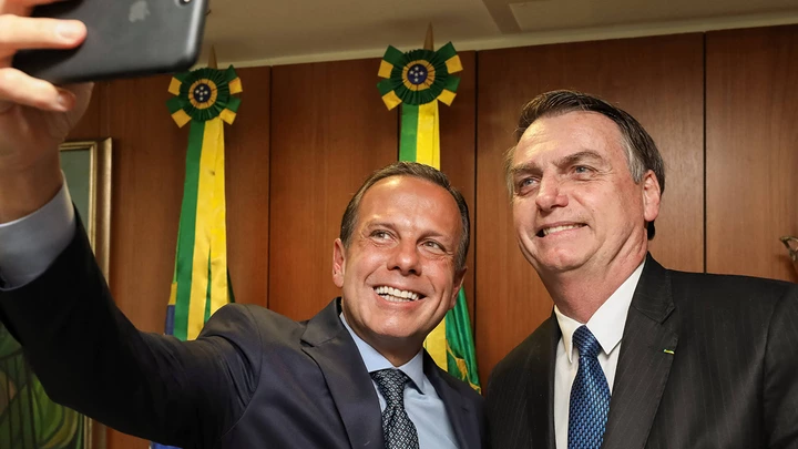 MBL, Doria e Novo querem distância de Bolsonaro. Mas lembre-se: eles estão sujos de lama.