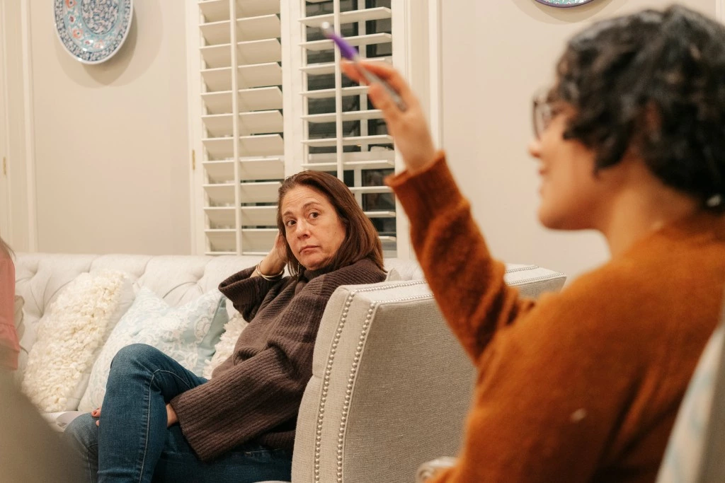 Saturday, December 21st, 2019 -- Arlington, Virginia Bernie Victory Captain Zeinab El-Rewini (right) and meeting Co-Organizer Yasmine Rassam (left) at a “#ArabAmericans4Bernie Mapping Party.” in Arlington, Virginia.Justin T. Gellerson for The Intercept