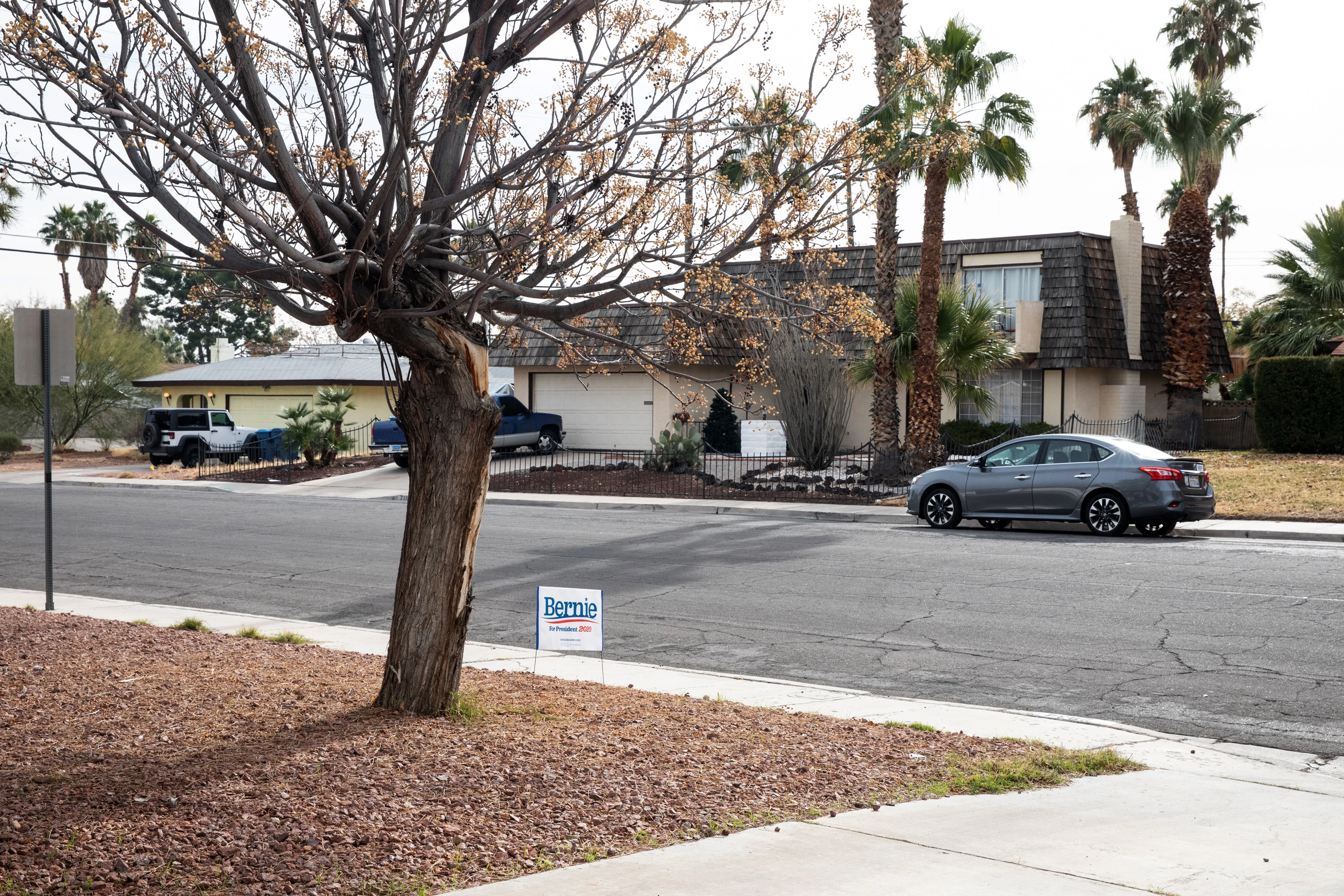 Shaun Navarro volunteering at a community canvassing training for Bernie Sanders at the "Leftist Garage" in Las Vegas, NV on December 21, 2019. Krystal Ramirez for The Intercept