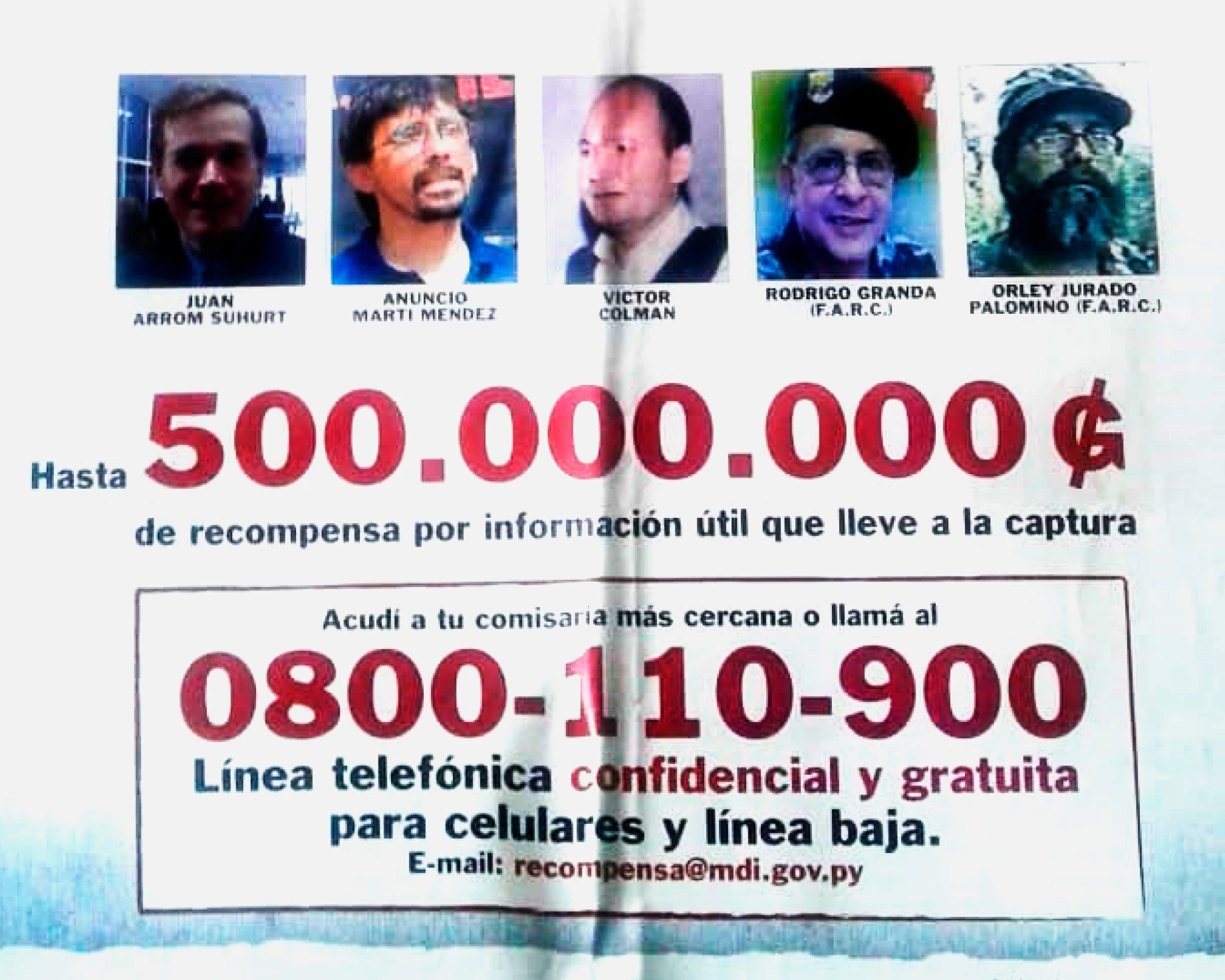 Cartaz de procurados onde Arrom, Martí e Colmán aparecem ao lado de líderes das Farc.