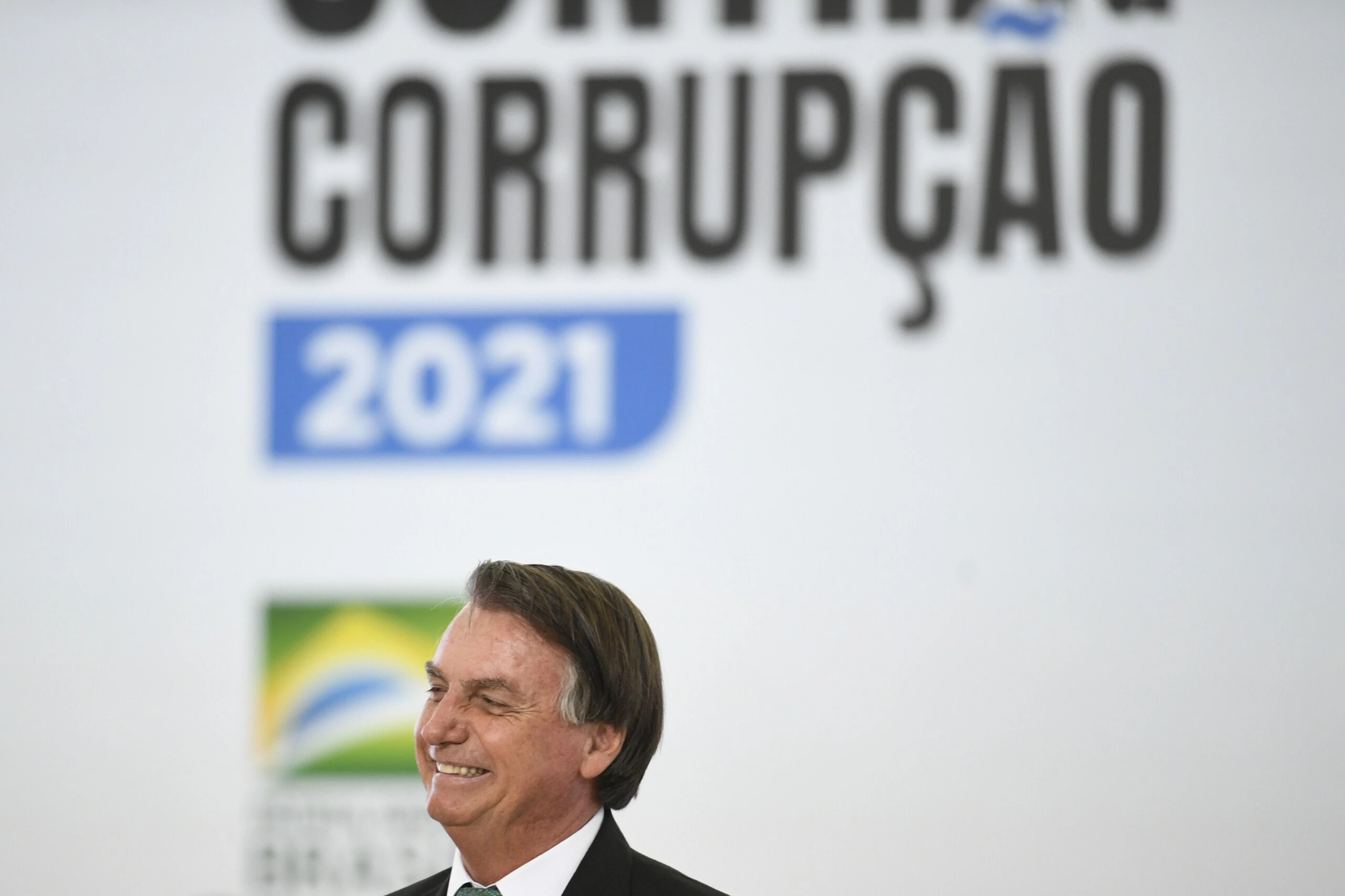 BRASÍLIA, DF, 09.12.2021: EVENTO-DF - O presidente Jair Bolsonaro (PL) participa de evento alusivo ao Dia Internacional Contra a Corrupção, no Palácio do Planalto, em Brasília, nesta quinta. A solenidade é realizada pela CGU e apresenta os resultados do Plano Anticorrupção do governo federal. (Foto: Mateus Bonomi/AGIF/Folhapreess)