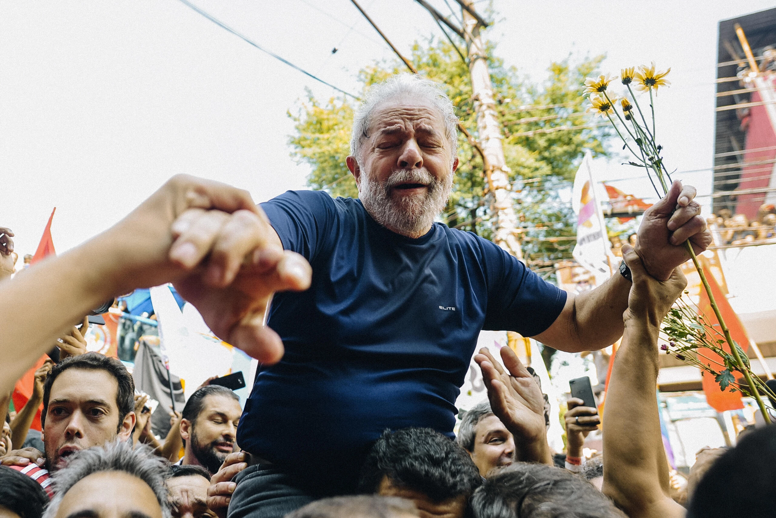 Lula-chorando-Credito-Coletivo-Farpa-1523391281