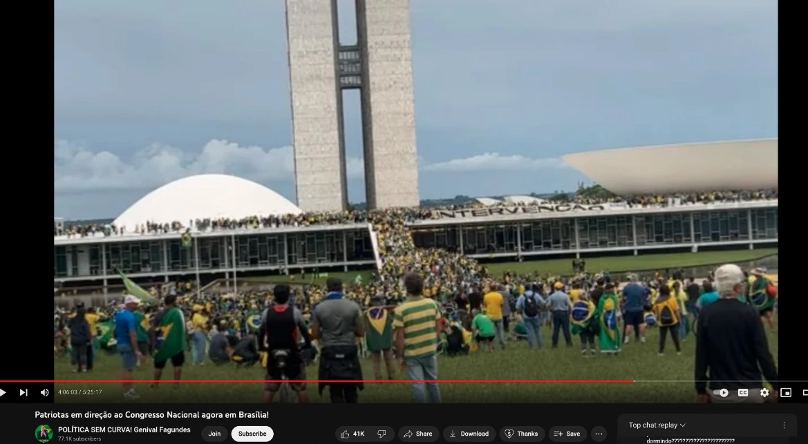 Canal transmitiu ato terrorista por quatro horas ininterruptas.