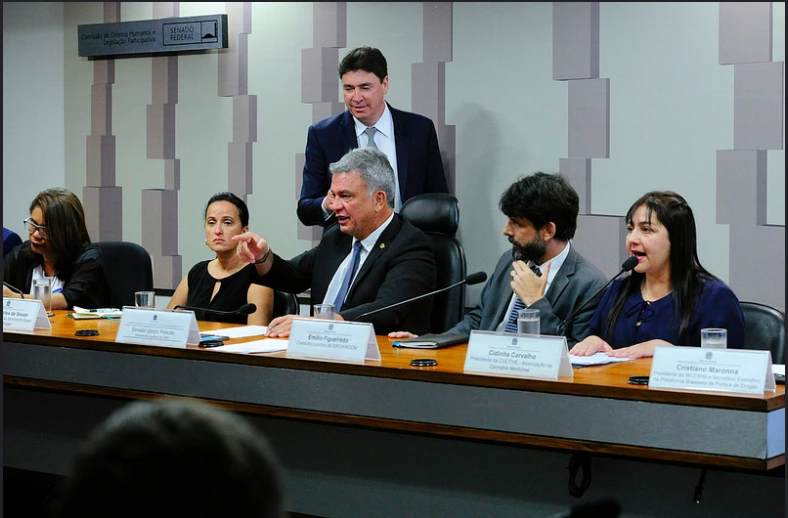 Audiência pública na Comissão de Direitos Humanos do Senado