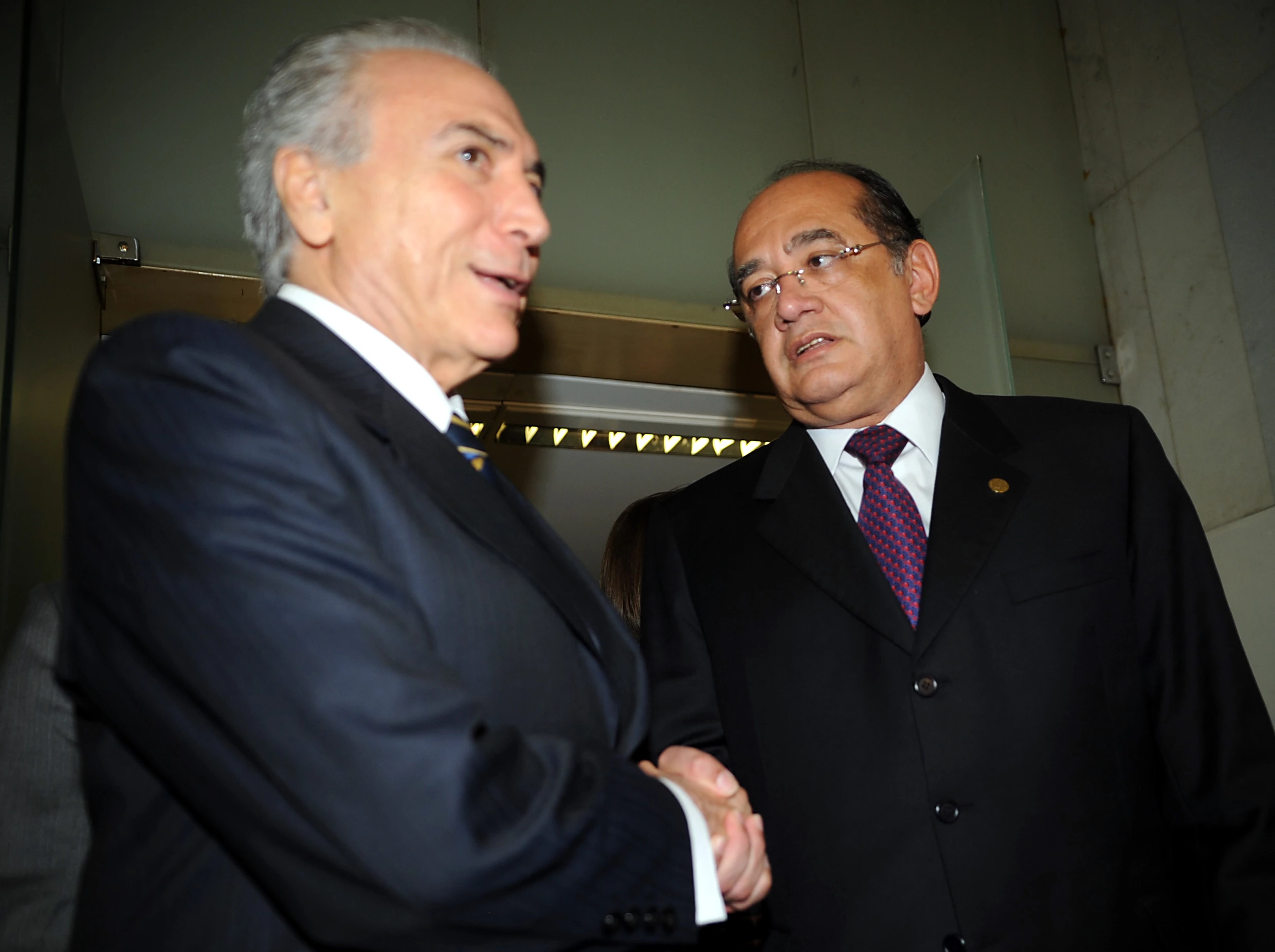 O presidente da C?mara, Michel Temer, reune-se com o presidente do Supremo Tribunal Federal (STF), ministro Gilmar Mendes, que falou sobre projetos para aumentar a eficincia da justia criminal.