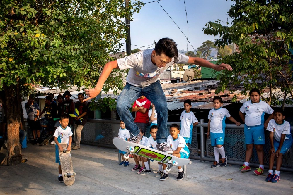 April 6 2017, El Salvador, San Salvador. At an event put on by the Mayor in a gang controlled barrio, local skaters show off their skills. Skating and other cultural activities attempt to create a cultural space for youth that is not gang related. (Natalie Keyssar)