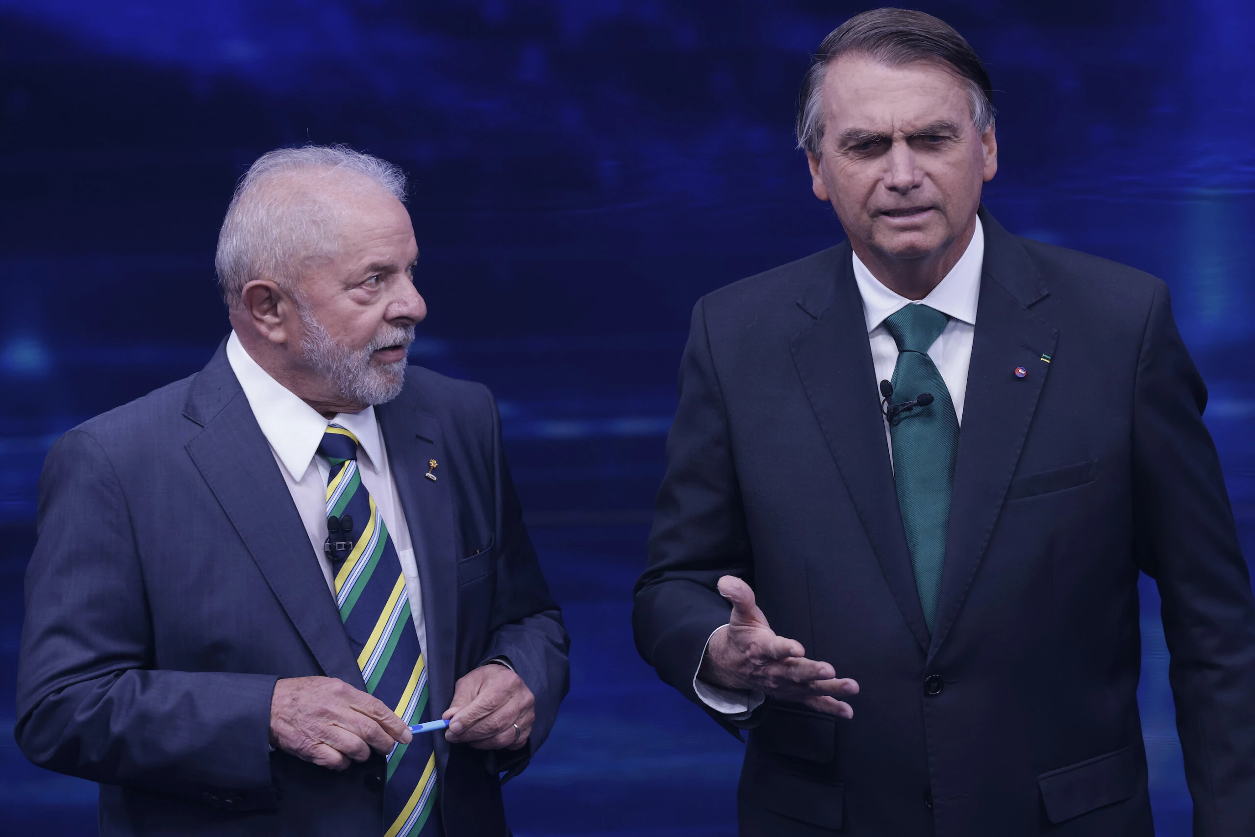 "Bolsonaro dá entrevista para qualquer canal de YouTube que apoia ele", afirmou Calheiros. "Nós, produtores de conteúdo da esquerda, tomamos perdido de assessoria de vereador. Imagine falar com Lula".