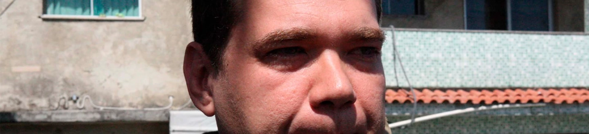 Nos bastidores da política municipal, o desconhecido vereador Paulo Messina, responsável pela Casa Civil, passou a ser tratado como primeiro-ministro e vê seu poder aumentar à medida que o bispo-prefeito diminui enquanto gestor. Nos bastidores da política municipal, o desconhecido vereador Paulo Messina, responsável pela Casa Civil, passou a ser tratado como primeiro-ministro e vê seu poder aumentar à medida que o bispo-prefeito diminui enquanto gestor.