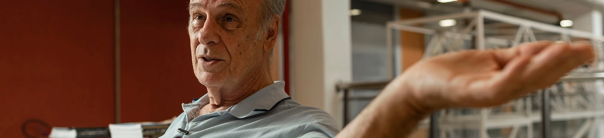 Para o professor Luiz Bevilacqua, o ministro da educação, Abraham Weintraub, age como um “inimigo do desenvolvimento”. Para o professor Luiz Bevilacqua, o ministro da educação, Abraham Weintraub, age como um “inimigo do desenvolvimento”.