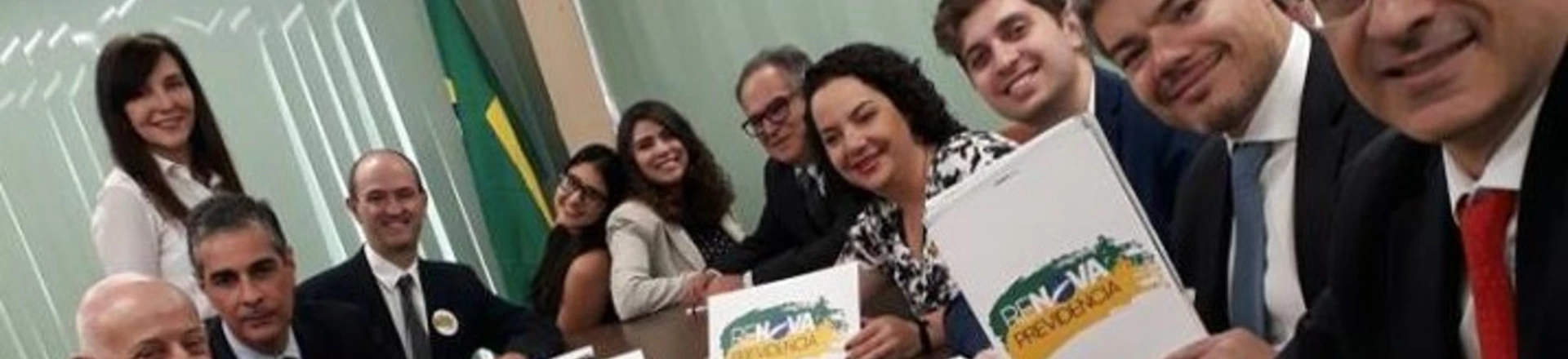 Cofundador do movimento Vem pra rua, que esteve à frente do impeachment, agora agita grupo de apoio à reforma da Previdência Cofundador do movimento Vem pra rua, que esteve à frente do impeachment, agora agita grupo de apoio à reforma da Previdência