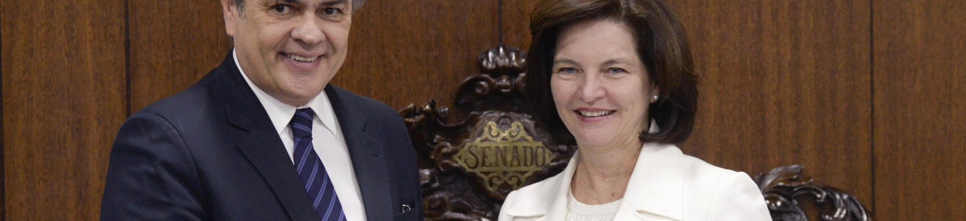 Presidente em exercício do Senado Federal, senador Cássio Cunha Lima (PSDB-PB) recebe indicada para a Procuradoria Geral da República, Raquel Dodge.Foto: Jefferson Rudy/Agência Senado Presidente em exercício do Senado Federal, senador Cássio Cunha Lima (PSDB-PB) recebe indicada para a Procuradoria Geral da República, Raquel Dodge.Foto: Jefferson Rudy/Agência Senado