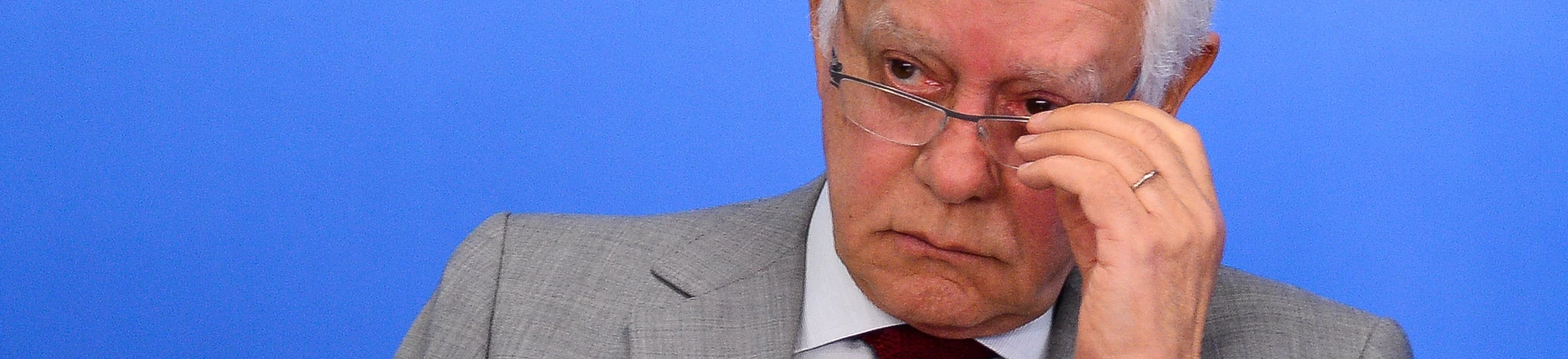 Moreira Franco, conhecido entre os políticos como "gato angorá", durante reunião com empresários no Palácio do Planalto Moreira Franco, conhecido entre os políticos como "gato angorá", durante reunião com empresários no Palácio do Planalto