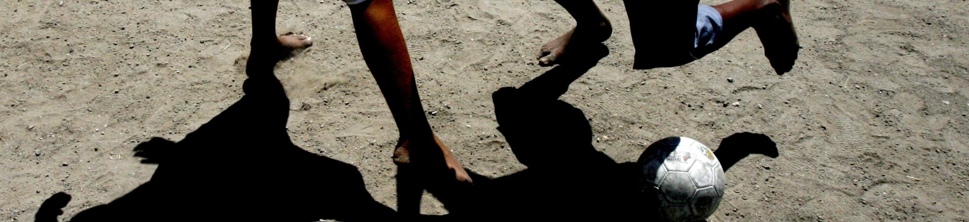 Enquanto Temer tira dinheiro do esporte e cultura, mais um jovem é assassinado. Não é coincidência. Enquanto Temer tira dinheiro do esporte e cultura, mais um jovem é assassinado. Não é coincidência.