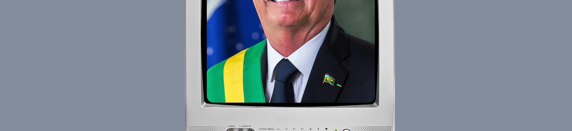 Television set with noise interference on screen Television set with noise interference on screen