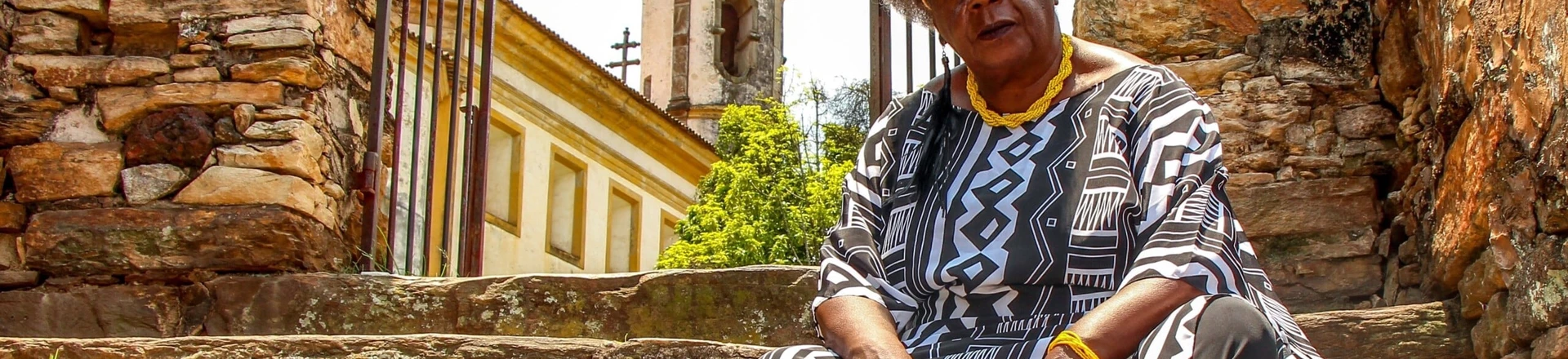 Depois de 15 anos e muita pressão, FLIP finalmente abre espaço para mulheres e negros na programação Depois de 15 anos e muita pressão, FLIP finalmente abre espaço para mulheres e negros na programação