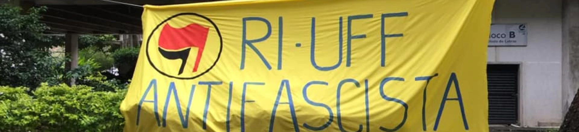 Além da Faculdade de Direito, outros cursos da UFF, como o de Relações Internacionais, também se posicionaram contra o fascismo. Além da Faculdade de Direito, outros cursos da UFF, como o de Relações Internacionais, também se posicionaram contra o fascismo.