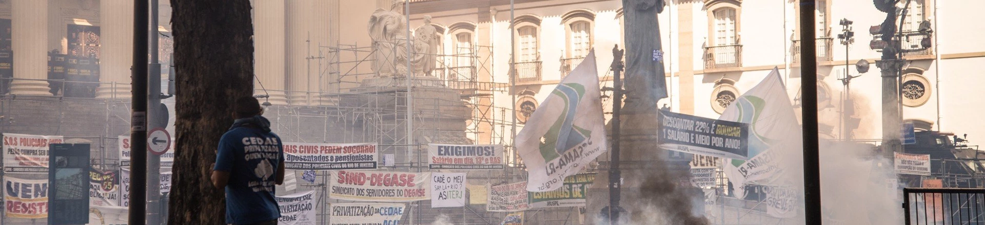 Cedae: o caro boi de piranha da crise econômica no Rio de Janeiro Cedae: o caro boi de piranha da crise econômica no Rio de Janeiro