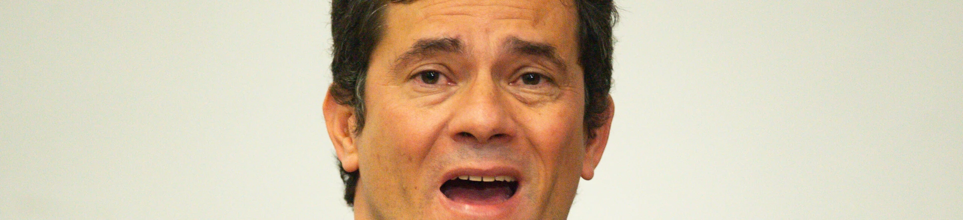 BRASILIA, BRAZIL - APRIL 24: Minister of Justice Sergio Moro speaks during a press conference to announce his resignation after president Bolsonaro dismissed Federal Police Chief Mauricio Valeixo at the Justice Ministry in Brasilia, Brazil on April 24, 2020 in Brasilia. (Photo by Andressa Anholete/Getty Images) BRASILIA, BRAZIL - APRIL 24: Minister of Justice Sergio Moro speaks during a press conference to announce his resignation after president Bolsonaro dismissed Federal Police Chief Mauricio Valeixo at the Justice Ministry in Brasilia, Brazil on April 24, 2020 in Brasilia. (Photo by Andressa Anholete/Getty Images)