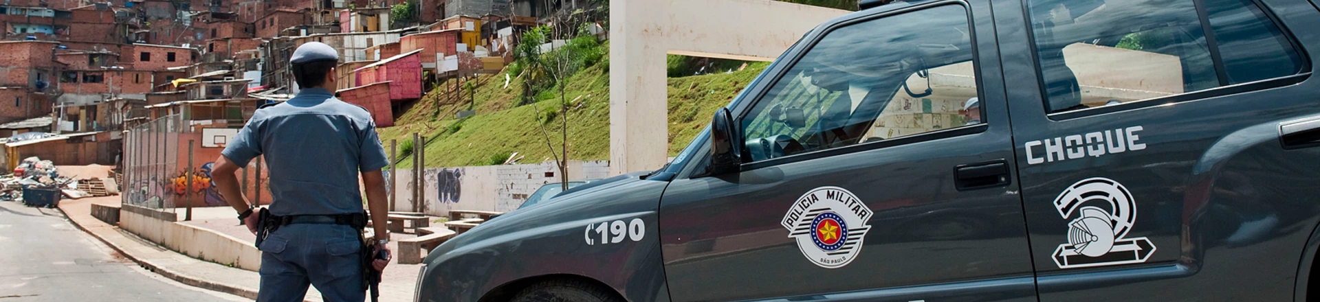 Military police officers patrol Paraisopolis shantytown in Sao Paulo, Brazil, on October 29, 2012. Some 500 officers participated in an operation to prevent crimes such as robbery, seizure of weapons and trafficking or use drugs.  AFP PHOTO / Nelson ALMEIDA        (Photo credit should read NELSON ALMEIDA/AFP/Getty Images) Military police officers patrol Paraisopolis shantytown in Sao Paulo, Brazil, on October 29, 2012. Some 500 officers participated in an operation to prevent crimes such as robbery, seizure of weapons and trafficking or use drugs.  AFP PHOTO / Nelson ALMEIDA        (Photo credit should read NELSON ALMEIDA/AFP/Getty Images)