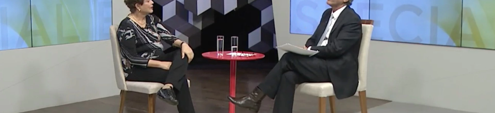 Dilma diz que Michel Temer e seus aliados "confessam o golpe" Dilma diz que Michel Temer e seus aliados "confessam o golpe"