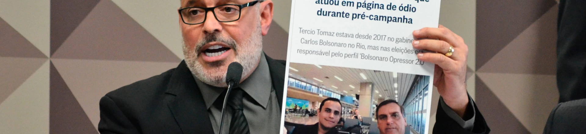 O deputado Alexandre Frota (PSDB) compareceu na tarde desta quarta-feira (30) à CPMI das Fake News, no Senado Federal, em Brasília. O deputado já havia declarado a existência de rede organizada para a propagação de fake news. O deputado Alexandre Frota (PSDB) compareceu na tarde desta quarta-feira (30) à CPMI das Fake News, no Senado Federal, em Brasília. O deputado já havia declarado a existência de rede organizada para a propagação de fake news.