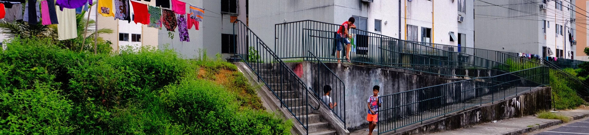 Manaus, AM  24/02/2018 -  Conjunto habitacional Viver Melhor, na zona norte de Manaus, maior d do Minha Casa, Minha Vida, onde várias casa e prédios apresentam várias rachaduras e problemas de infiltrações e de estrutura. (Foto: Alberto César Araújo) Manaus, AM  24/02/2018 -  Conjunto habitacional Viver Melhor, na zona norte de Manaus, maior d do Minha Casa, Minha Vida, onde várias casa e prédios apresentam várias rachaduras e problemas de infiltrações e de estrutura. (Foto: Alberto César Araújo)