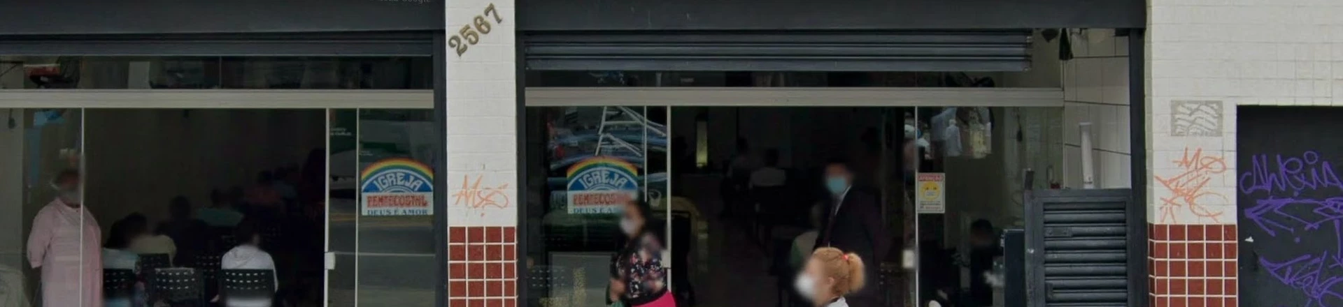 Filho de líder da Deus é Amor compra imóvel para templo com dízimos dos fiéis e o vende para a própria igreja, diz ex-integrante Filho de líder da Deus é Amor compra imóvel para templo com dízimos dos fiéis e o vende para a própria igreja, diz ex-integrante