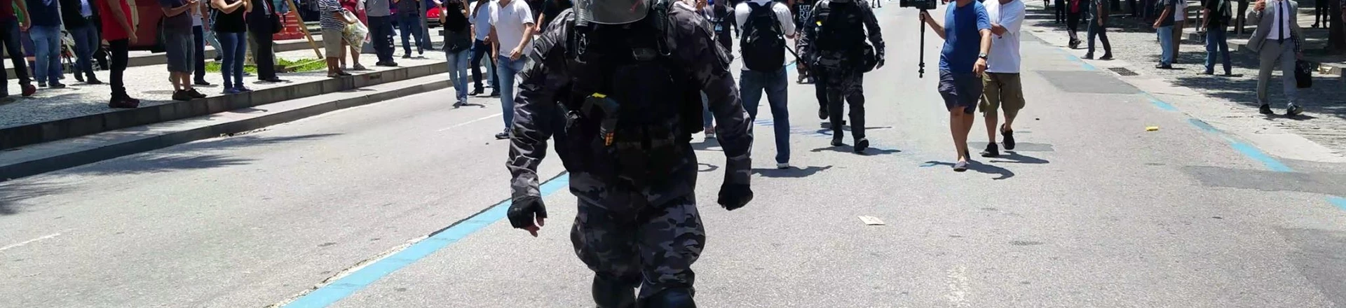 Bunker no coração: onde cavar trincheiras em meio ao caos Bunker no coração: onde cavar trincheiras em meio ao caos