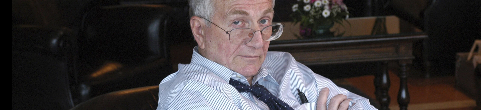 Perugia, April the 1st, 2009  - International Journalism Festival - Seymour Hersh, investigative journalist of American weekly The New Yorker    ><
Perugia, 1 aprile 2009 - Festival Internazionale del Giornalismo - Seymour Hersh, giornalista del settimanale americano The New Yorker Perugia, April the 1st, 2009  - International Journalism Festival - Seymour Hersh, investigative journalist of American weekly The New Yorker    ><
Perugia, 1 aprile 2009 - Festival Internazionale del Giornalismo - Seymour Hersh, giornalista del settimanale americano The New Yorker