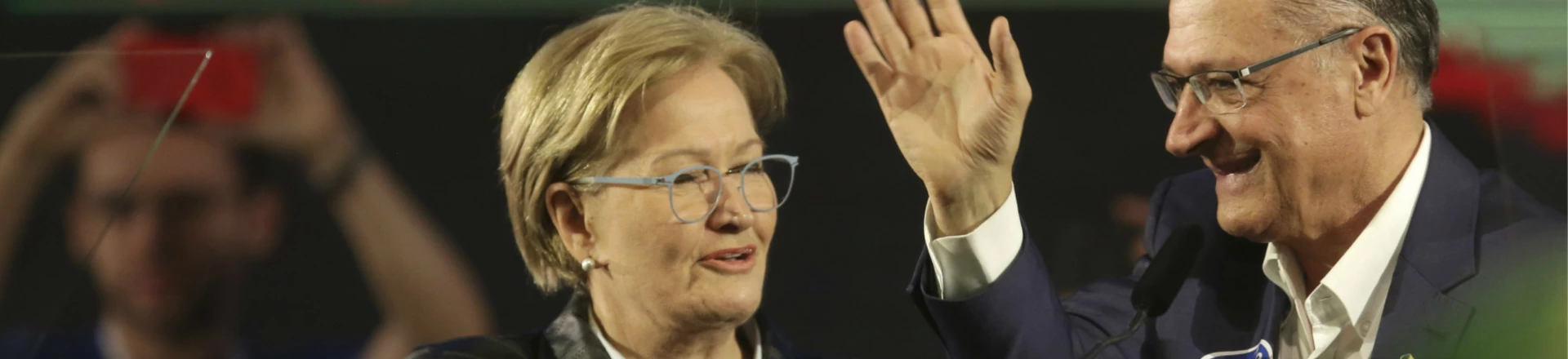 A união Alckmin e PP mostra que Bolsonaro é só um sintoma da verdadeira doença: a mídia oligárquica e as elites A união Alckmin e PP mostra que Bolsonaro é só um sintoma da verdadeira doença: a mídia oligárquica e as elites