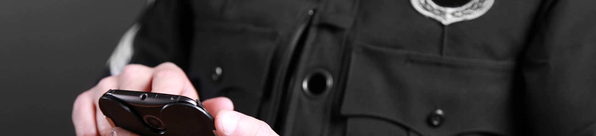 Autoridades dos EUA podem vasculhar seus dispositivos Autoridades dos EUA podem vasculhar seus dispositivos