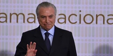 BRASÍLIA, DF, 28.08.2017: TEMER-DF - O presidente Michel Temer, acompanhado da primeira-dama Marcela, participa do lançamento do Programa Nacional do Voluntariado, no Palácio do Planalto, em Brasília, nesta segunda-feira. O ministro Eliseu Padilha (Casa Civil) também participa do evento. (Foto: Mateus Bonomi/AGIF/Folhapress) BRASÍLIA, DF, 28.08.2017: TEMER-DF - O presidente Michel Temer, acompanhado da primeira-dama Marcela, participa do lançamento do Programa Nacional do Voluntariado, no Palácio do Planalto, em Brasília, nesta segunda-feira. O ministro Eliseu Padilha (Casa Civil) também participa do evento. (Foto: Mateus Bonomi/AGIF/Folhapress)