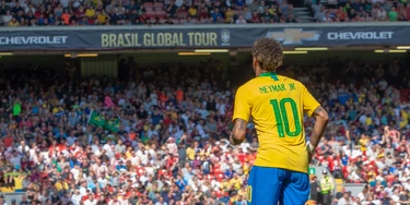 LIVERPOOL, REINO UNIDO, 03.06.2018 - BRASIL X CROÁCIA - Neymar comemora seu gol na partida amistosa entre Brasil x Croácia no estádio Anfield Road, em Liverpool, Reino Unido, em preparação para a Copa do Mundo 2018. (Foto: Romena Fogliati/Folhapress) LIVERPOOL, REINO UNIDO, 03.06.2018 - BRASIL X CROÁCIA - Neymar comemora seu gol na partida amistosa entre Brasil x Croácia no estádio Anfield Road, em Liverpool, Reino Unido, em preparação para a Copa do Mundo 2018. (Foto: Romena Fogliati/Folhapress)