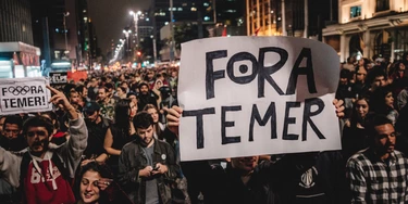 Políticos querem que você esqueça o que eles já disseram sobre o impeachment, mas a gente lembra Políticos querem que você esqueça o que eles já disseram sobre o impeachment, mas a gente lembra