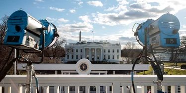 WASHINGTON, DC - JANUARY 18: Television lights are set up across the street from the Presidential Reviewing Stand in front of the White House, January 18, 2017 in Washington. DC. President-elect Donald Trump will be inaugurated as the 45th U.S. President on Friday. (Photo by Drew Angerer/Getty Images)