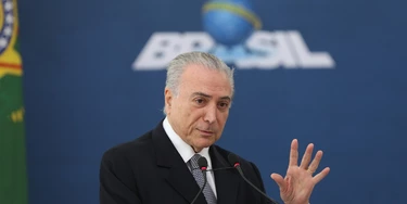 Michel Temer participa da cerimônia de lançamento do cartão Construcard, cartão de financiamento para compra de material de construção. Michel Temer participa da cerimônia de lançamento do cartão Construcard, cartão de financiamento para compra de material de construção.