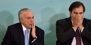 BRASÍLIA, DF, 07.06.2017: TEMER-DF - O presidente Michel Temer realiza o anuncio do do Plano Safra 2017/2018, a com oferta de crédito rural no montante de R$ 190,25 bilhões. O valor será disponibilizado no período entre julho de 2017 a junho de 2018. Presentes na cerimônia o presidente do Senado, Eunício Oliveira, o presidente da Câmara, Rodrigo Maia, o ministro-chefe da Casa Civil, Eliseu Padilha, e o ministro da Agricultura, Blairo Maggi. (Foto: Renato Costa/FramePhoto/Folhapress) BRASÍLIA, DF, 07.06.2017: TEMER-DF - O presidente Michel Temer realiza o anuncio do do Plano Safra 2017/2018, a com oferta de crédito rural no montante de R$ 190,25 bilhões. O valor será disponibilizado no período entre julho de 2017 a junho de 2018. Presentes na cerimônia o presidente do Senado, Eunício Oliveira, o presidente da Câmara, Rodrigo Maia, o ministro-chefe da Casa Civil, Eliseu Padilha, e o ministro da Agricultura, Blairo Maggi. (Foto: Renato Costa/FramePhoto/Folhapress)