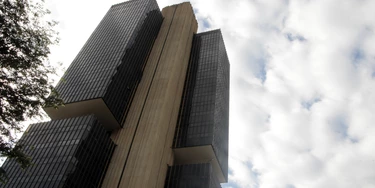 BRASÍLIA, DF, 17.05.2016: BANCO-CENTRAL - Sede do Banco Central do Brasil em Brasília. (Foto: Claudio Reis/Eleven/Folhapress) BRASÍLIA, DF, 17.05.2016: BANCO-CENTRAL - Sede do Banco Central do Brasil em Brasília. (Foto: Claudio Reis/Eleven/Folhapress)