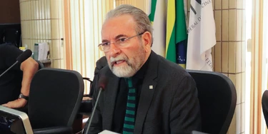 Presidente do Conselho Federal de Medicina, o CFM, foi cobrado pelo Ministério da Saúde sobre ações contra médicos que propagam discurso contra vacinas. Presidente do Conselho Federal de Medicina, o CFM, foi cobrado pelo Ministério da Saúde sobre ações contra médicos que propagam discurso contra vacinas.