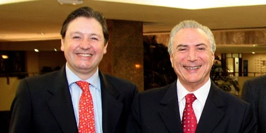 Enquanto Planalto minimiza gravação, veja pontos comprometedores de conversa entre Temer e Joesley Enquanto Planalto minimiza gravação, veja pontos comprometedores de conversa entre Temer e Joesley