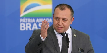 O secretário de Atenção Primária à Saúde, Raphael Câmara Medeiros Parente, participa de Cerimônia de Liberação de Recursos para Atenção Primária à Saúde no Enfrentamento da Covid-19 O secretário de Atenção Primária à Saúde, Raphael Câmara Medeiros Parente, participa de Cerimônia de Liberação de Recursos para Atenção Primária à Saúde no Enfrentamento da Covid-19