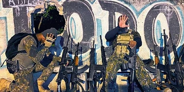 Milicianos mostram fuzis na zona oeste do Rio. Milicianos mostram fuzis na zona oeste do Rio.