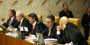 Com habeas corpus de Lula, Supremo precisa provar que não é um tribunal de ocasião Com habeas corpus de Lula, Supremo precisa provar que não é um tribunal de ocasião