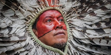 TRE manda Facebook apagar comentários racistas contra candidato indígena no Paraná TRE manda Facebook apagar comentários racistas contra candidato indígena no Paraná