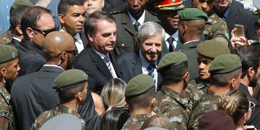 Rio de Janeiro RJ 29 11 2018 O presidente eleito Jair Bolsonaro participa da formatura e diplomação de militares na Escola de Aperfeiçoamento de Oficiais, na Vila Militar em Deodoro, no Rio de Janeiro.Fernando Frazão/Agencia Brasil Rio de Janeiro RJ 29 11 2018 O presidente eleito Jair Bolsonaro participa da formatura e diplomação de militares na Escola de Aperfeiçoamento de Oficiais, na Vila Militar em Deodoro, no Rio de Janeiro.Fernando Frazão/Agencia Brasil