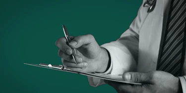Apesar da pandemia, CFM dificulta alternativas de validação de diplomas estrangeiros Apesar da pandemia, CFM dificulta alternativas de validação de diplomas estrangeiros