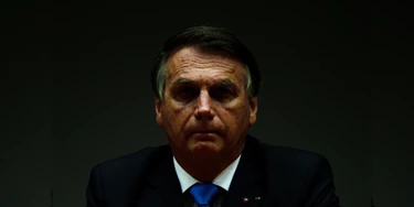 Bolsonaro se isolou como o maior líder antivacina do mundo Bolsonaro se isolou como o maior líder antivacina do mundo
