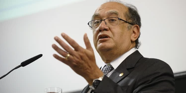 O Instituto Legislativo Brasileiro (ILB) promove aula inaugural para marcar o início do ano letivo dos cursos de pós-graduação lato sensu, com palestra do ministro do Supremo Tribunal Federal Gilmar Mendes sobre o tema “Reforma política: novos rumos da democracia brasileira”. Foto: Edilson Rodrigues/Agência Senado